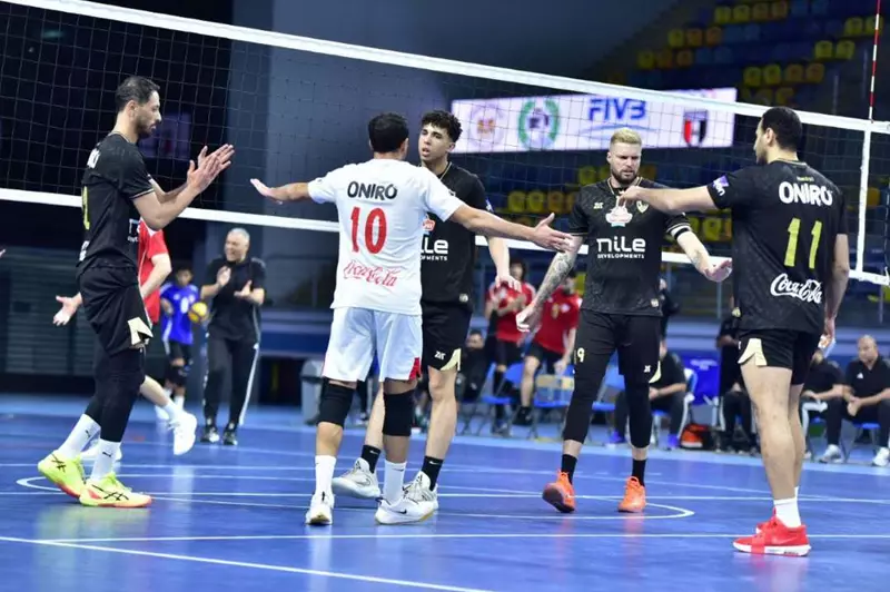 محترف صربي وغرامات الاتحاد.. أزمات كرة الطائرة بالزمالك لا تنتهي